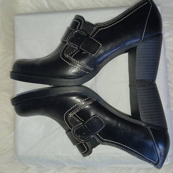 Natural Soul  by Naturalizer bootie Heels - Picture 6 of 13